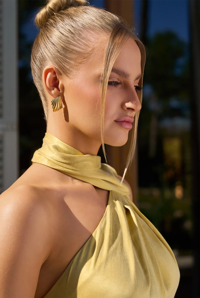 So kombinierst du Accessoires zu Sommerkleidern – stilvolle Inspirationen