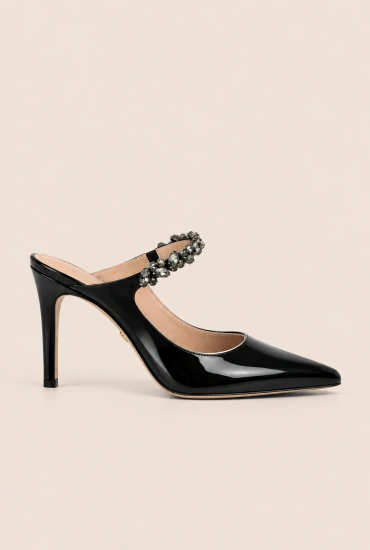 Limia - Lackierte Riemchen-Stilettos