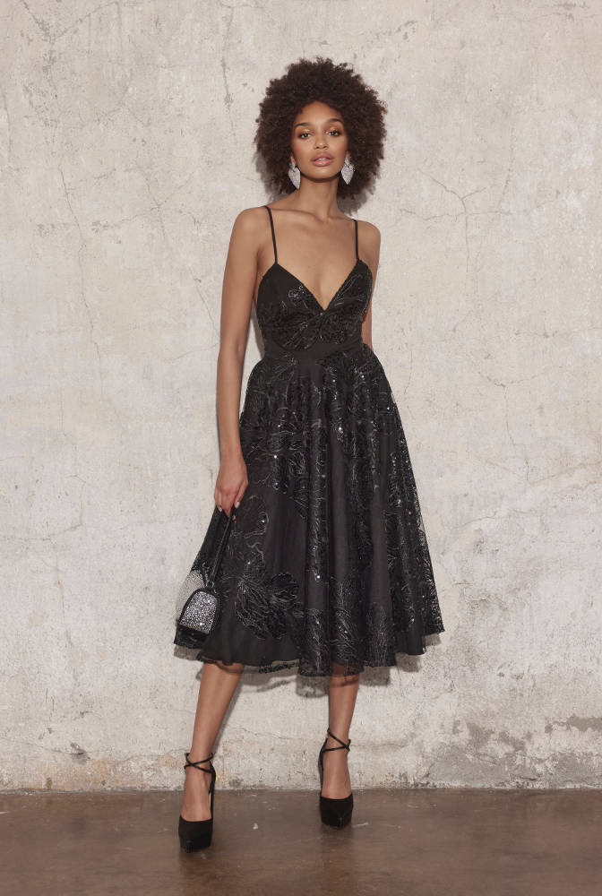 Lynn - bezaubernde Midi-Spitze