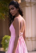 Kamalla Rosa - Harmonie von Rosa in einem Maxikleid