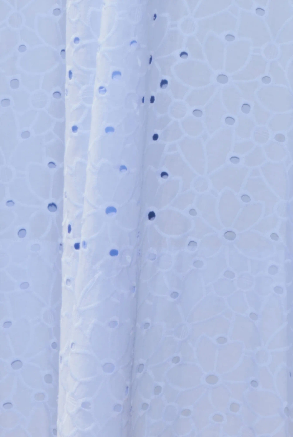 Mabel – midi blue skirt made of cotton lace