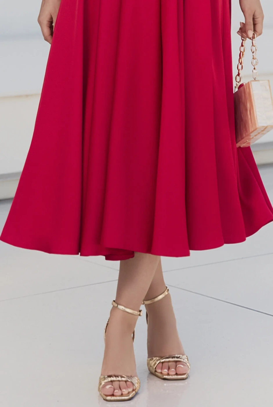 Lizbeth - red midi dress with a flared silhouette