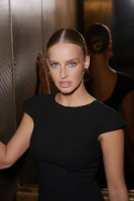 Kasjana – black maxi with delicate silver thread