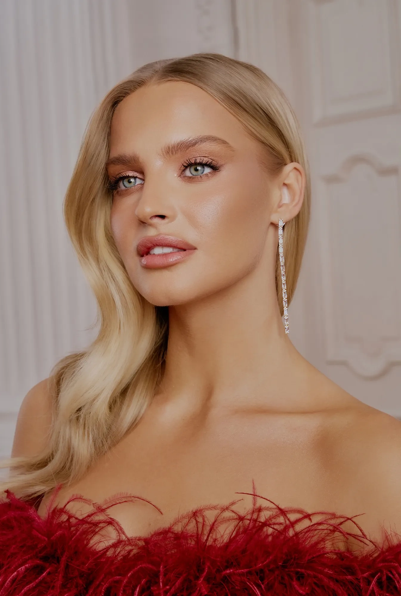 Dory - pendant earrings with zircons