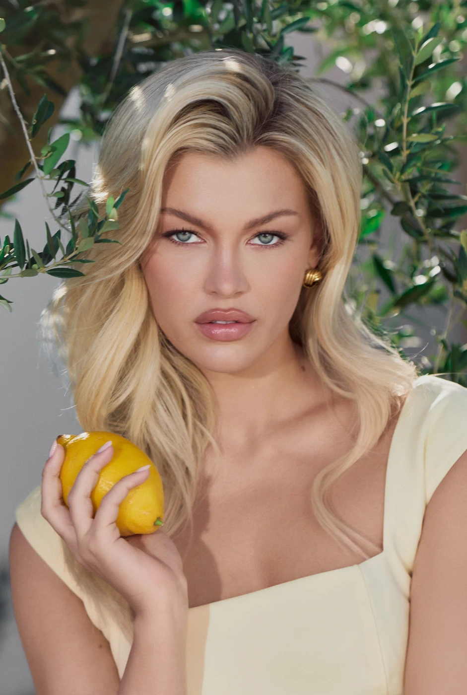 Yonca – yellow midi dress with square neckline