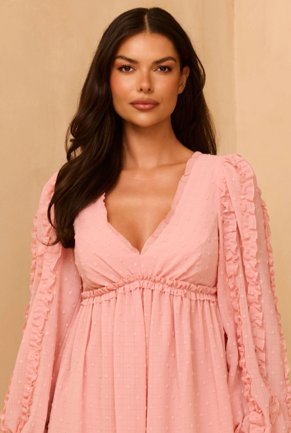 Uskaly - mini dress in magical pink