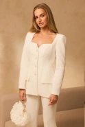 Sevil – ecru blazer with square neckline