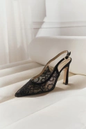 Lessy – schwarze Spitzen-Pumps mit Wildledereinsätzen