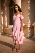 Lucette - Rosa Maxikleid mit spanischem Ausschnitt