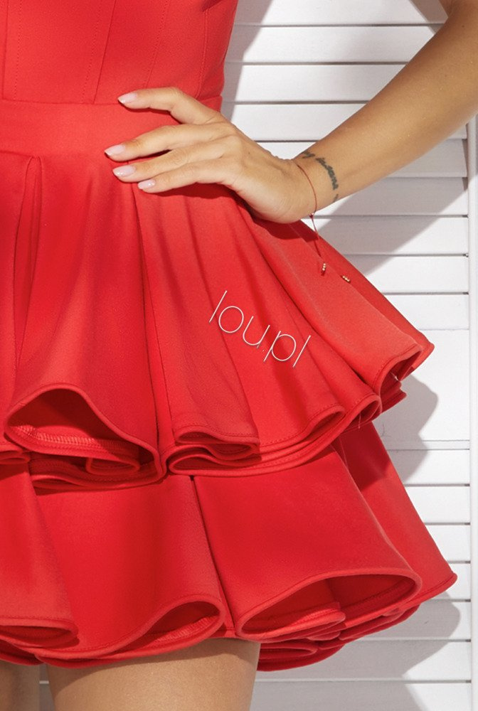 VIVIENNE - CZERWONA SUKIENKA Z PRZESZYCIAMI