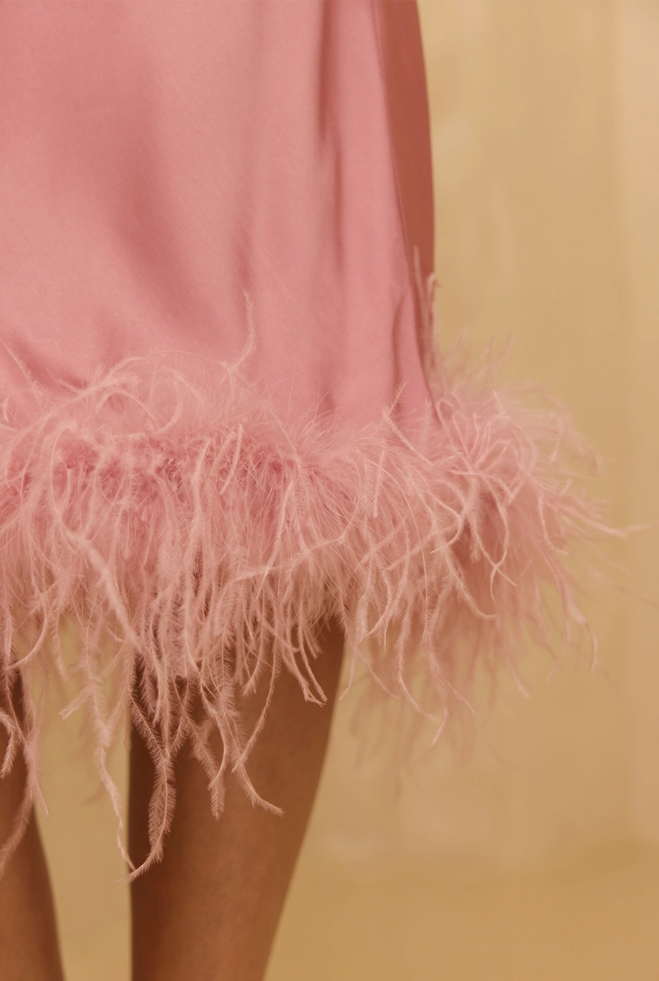 Eloven – pink midi dress with feathers