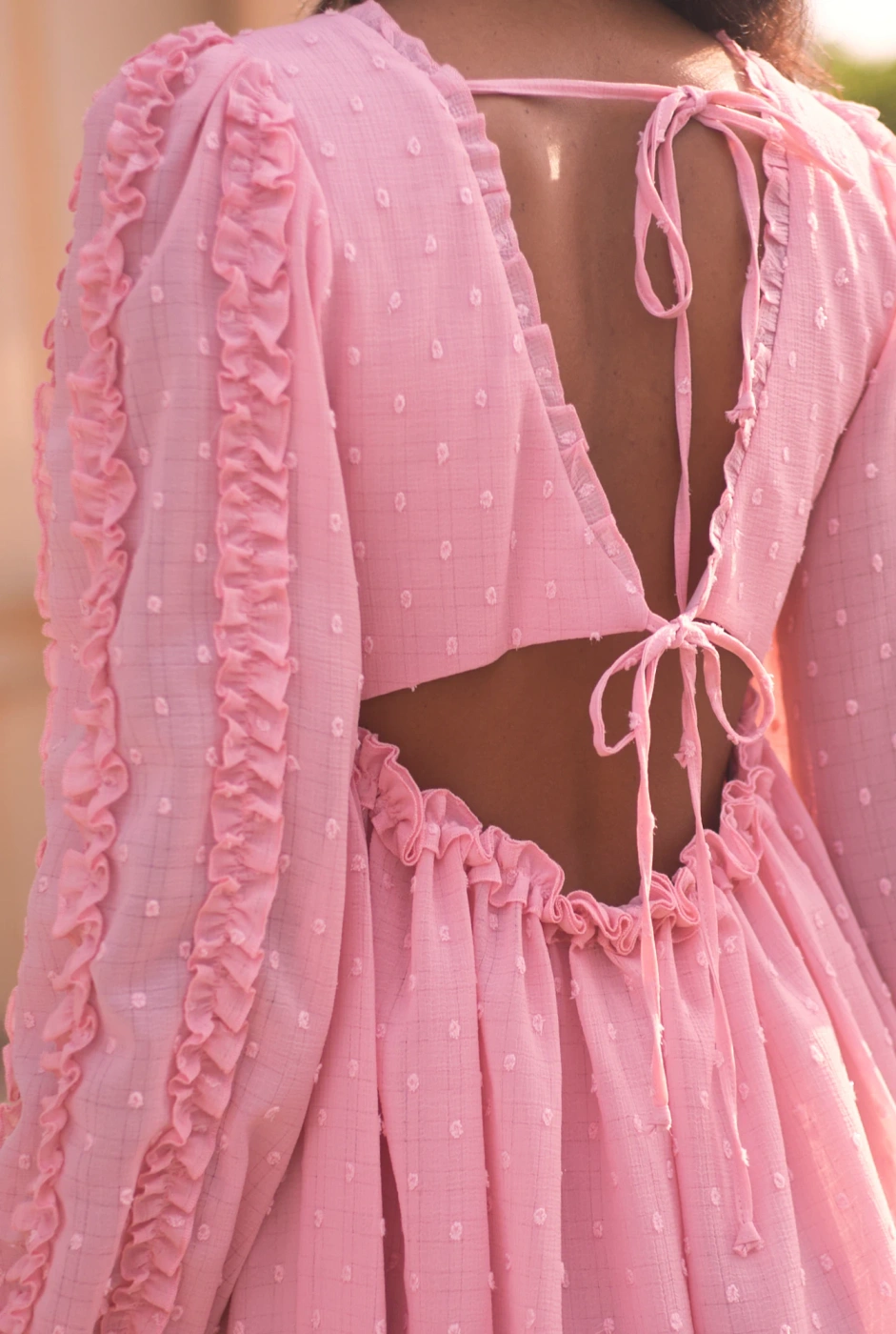 Uskaly - mini dress in magical pink