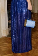Yasti - Langes Paillettenkleid in marineblauem Farbton