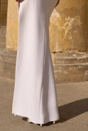 Meredith - Hochzeitskleid mit Korsett und Federn