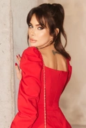 Royce Red - Mini in einer energischen Farbe