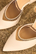 Dreams - weiße Stilettos mit Zirkonen verziert