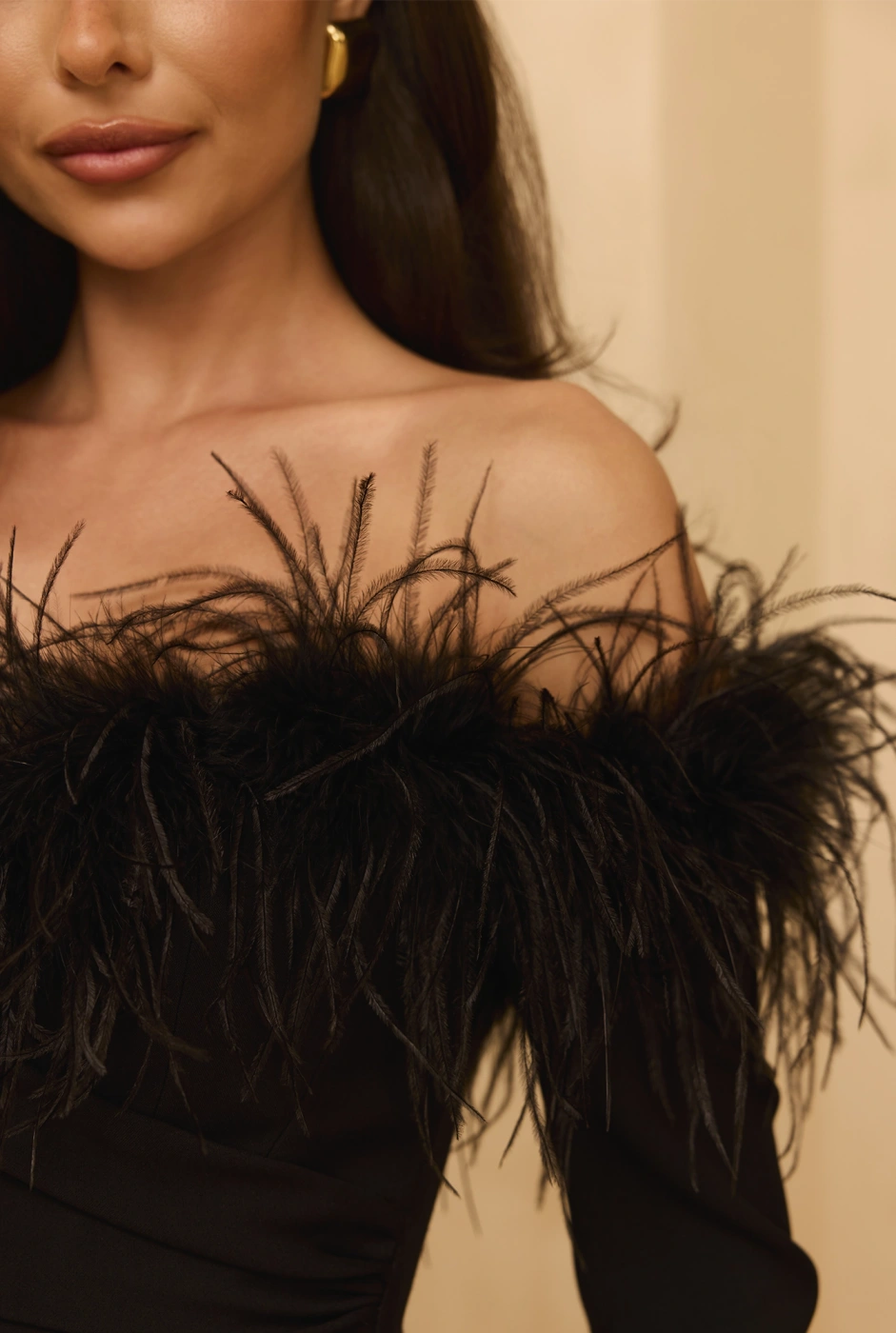 Meryl - Eleganz mit Feders