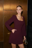 Paraiso – bordeauxfarbenes Minikleid mit Taschen