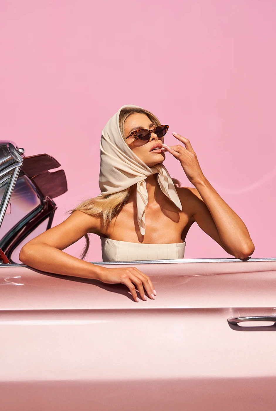 Firooze - beige top with gold stripes