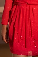 Kinzly - impressive dress in the color of intense red with glitter