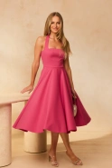 Albena – rosa Midi-Kleid mit Bindung am Hals