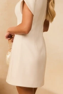 Tristana – Mini-Kleid in Ecru mit lockeren Ärmeln