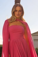 Oriana – Korsett-Maxikleid mit weiten Ärmeln