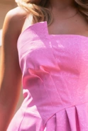 Julietta Pink - Minikleid mit Korsett-Oberteil und charmantem Jabot