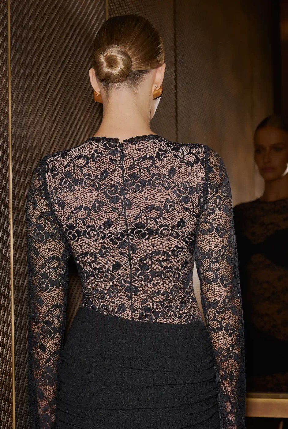 Ignis – black lace mini dress with a sash at the hips