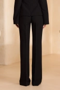 Quelo – schwarze Hose mit hohem Bund