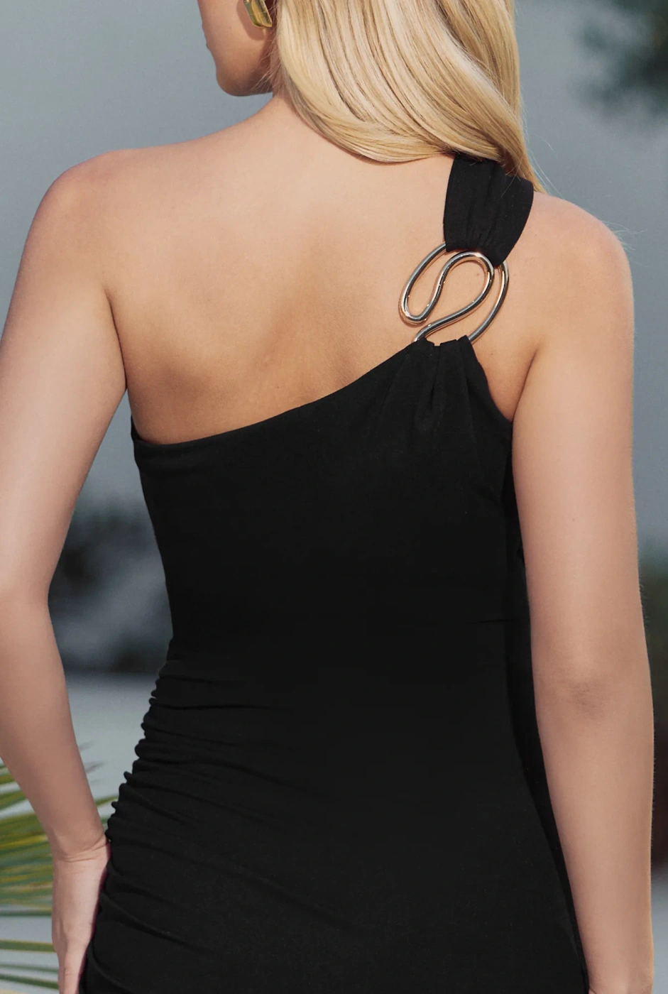 Milagros – black asymmetrical maxi dress