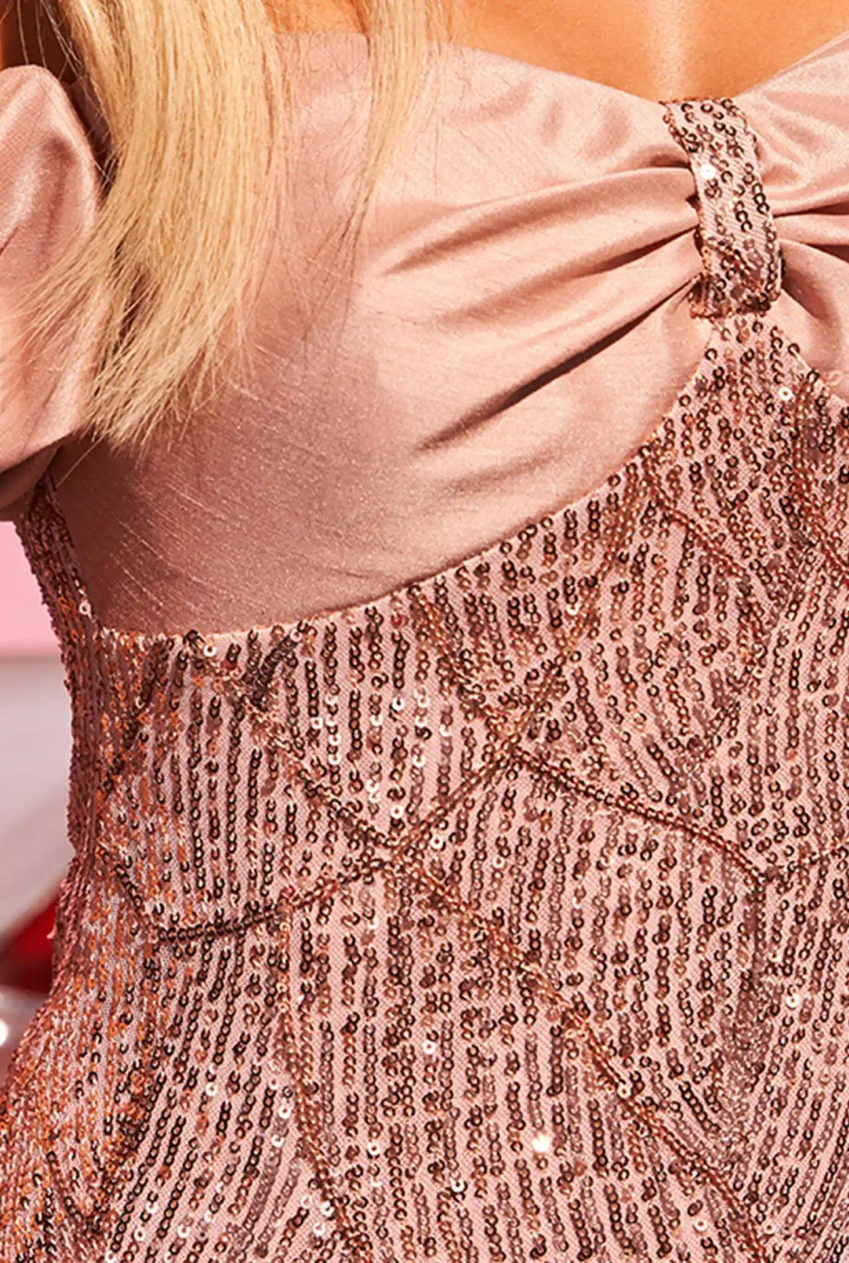 Jordi - Paillettenkleid mit Carmenausschnitt