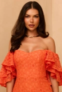 Sucre - Elegantes Minikleid aus Spitze in leuchtendem Orange