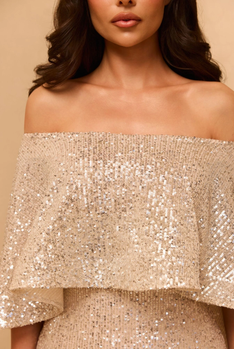 Narsha - Minikleid mit silbernen Pailletten