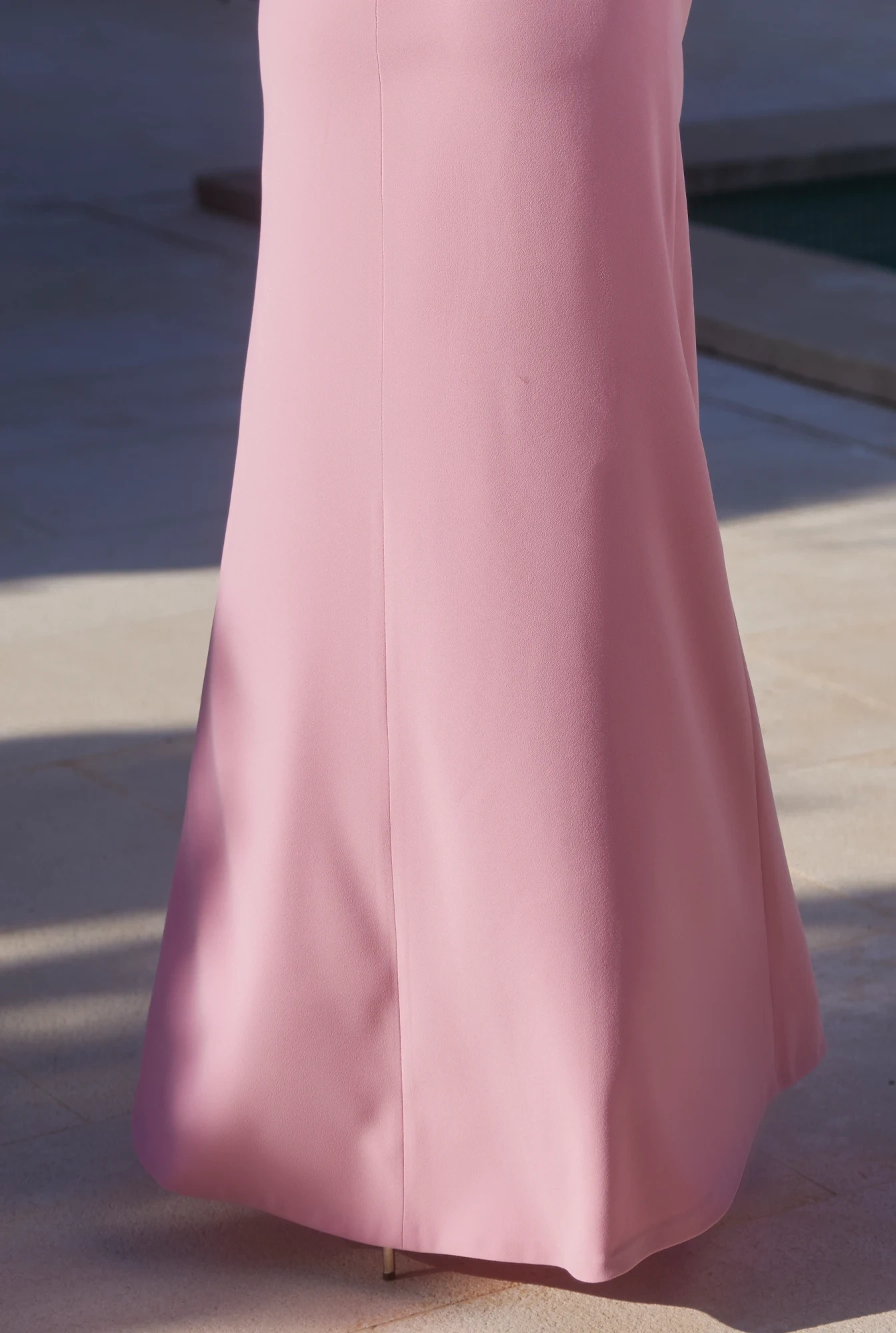 Amaya - Elegant Maxi Dress with Corset and Feathers