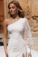 Roseane - asymmetrischer Maxi in gebrochenem Weiß