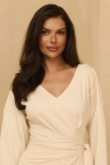 Sunira – Mini-Sweatkleid in Creme