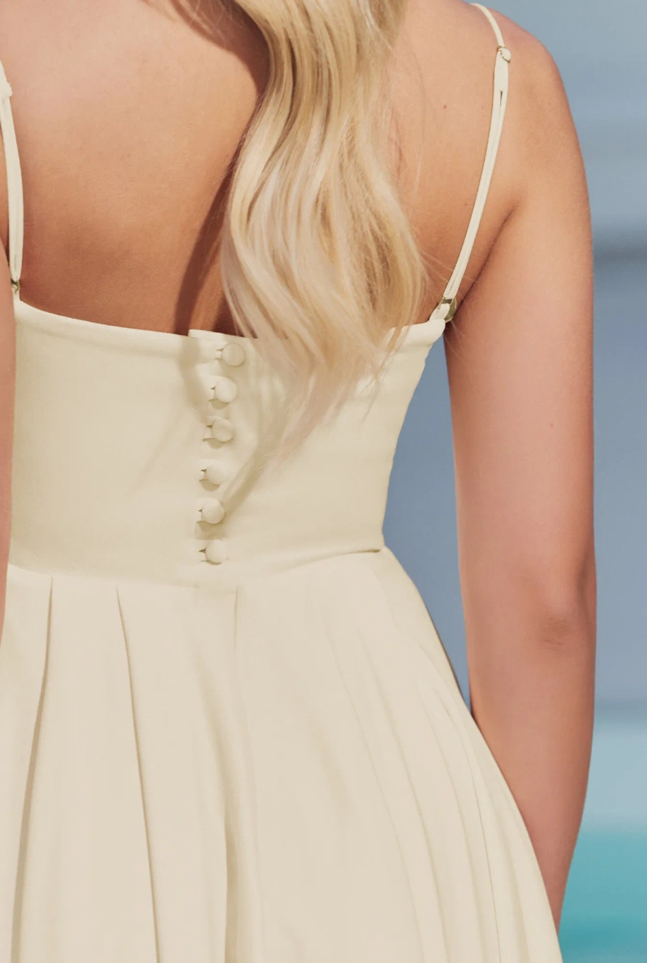 Lizbeth – flared midi dress in cream