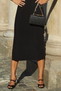 Arzu - Elegant black dress with side zipper