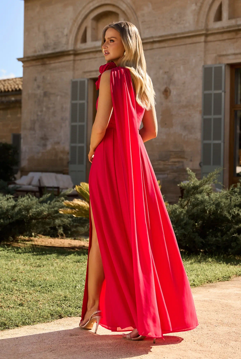 Rolanda - asymmetrisches Maxikleid mit abnehmbaren Ärmeln und Blume