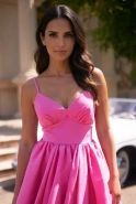 Elodia - a synonym of femininity in the rose sheen of the dress