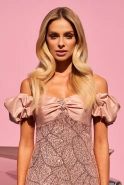 Jordi - Paillettenkleid mit Carmenausschnitt