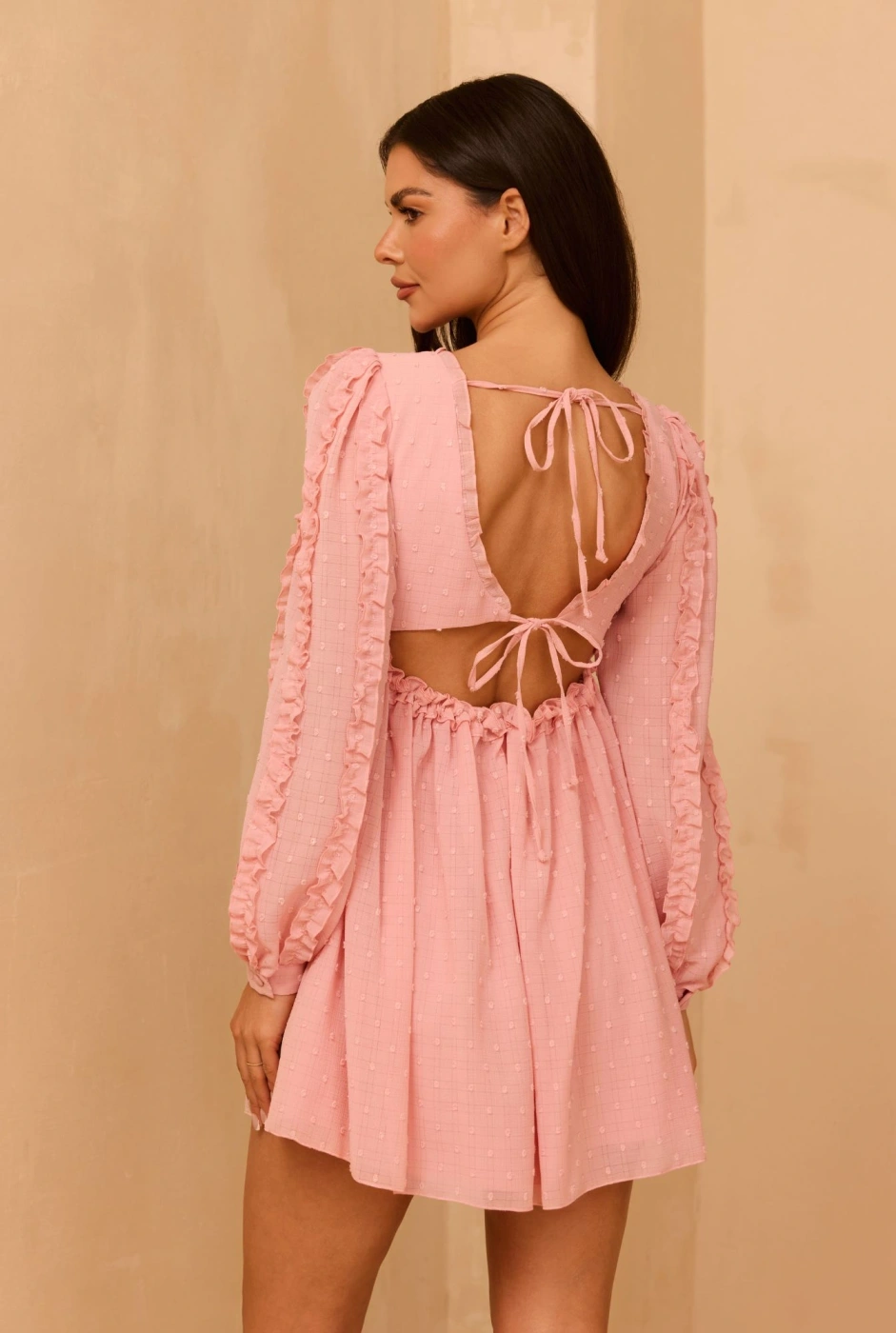 Uskaly - mini dress in magical pink