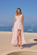 Elmina – hellrosa Midikleid mit asymmetrischem Saum