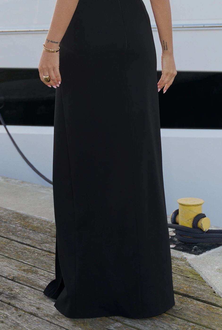 Hayami – black maxi dress with pleated front