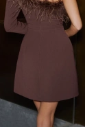 Brownie – brown mini dress with feathers