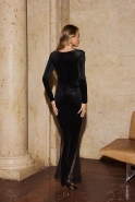 Kerensa – schwarzes Maxikleid aus Samt und Spitze