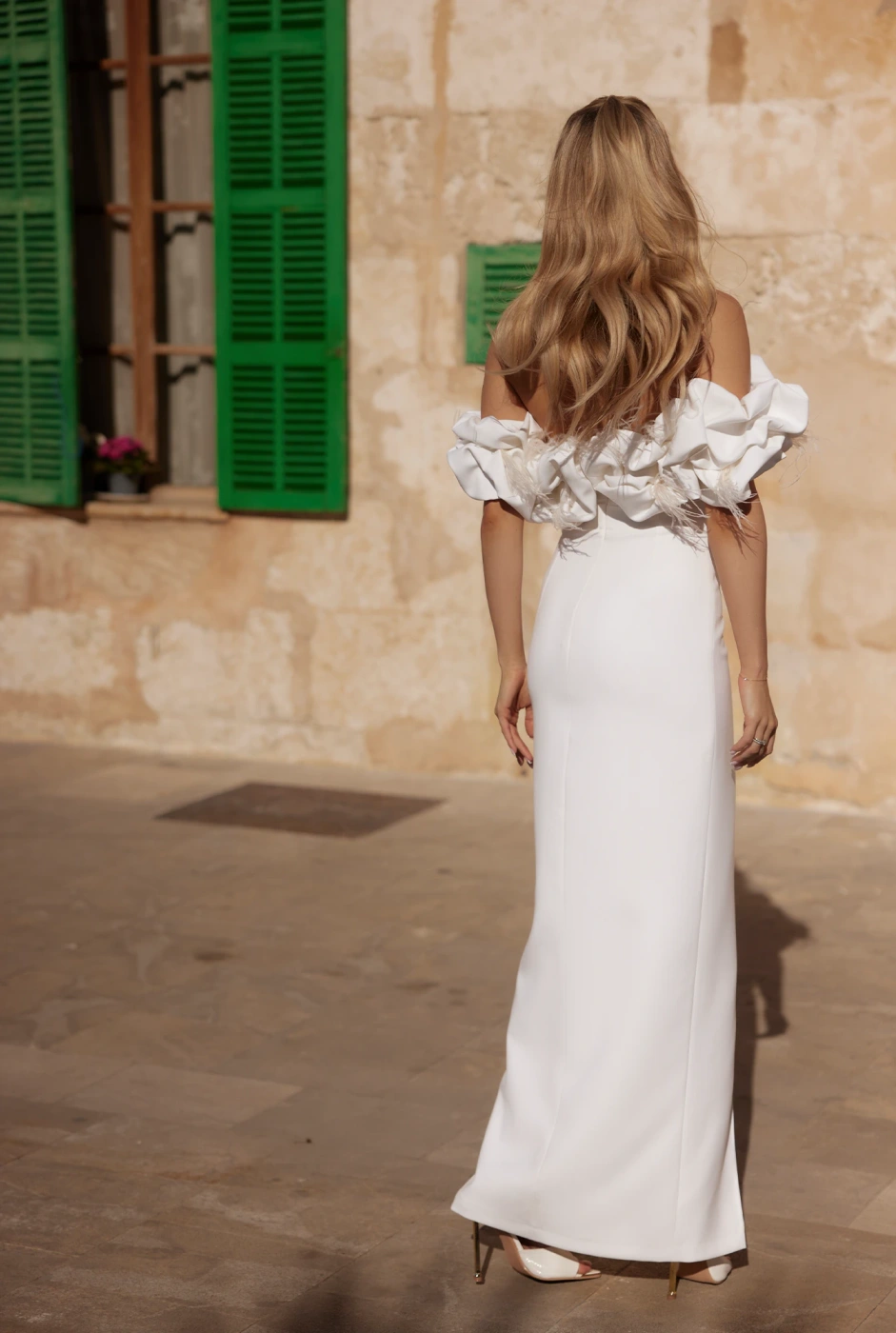 Indali - Maxi Korsettkleid mit Crinkle-Kragen und abnehmbaren Trägern
