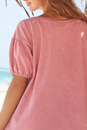 Kefi - asymmetrisches T-Shirt in einem Pinkton mit ausgewaschenem Effekt