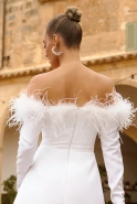 Becky - Kleid mit Federn und ausgestelltem Unterteil